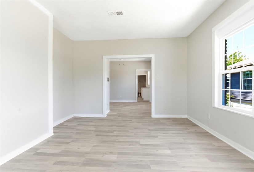 1427 WILLETT ST, Memphis, Tennessee 38106, 2 Bedroom Bedrooms, 6 Room Rooms,2 BathroomBathrooms,Residential,For Sale,WILLETT,0,10221875