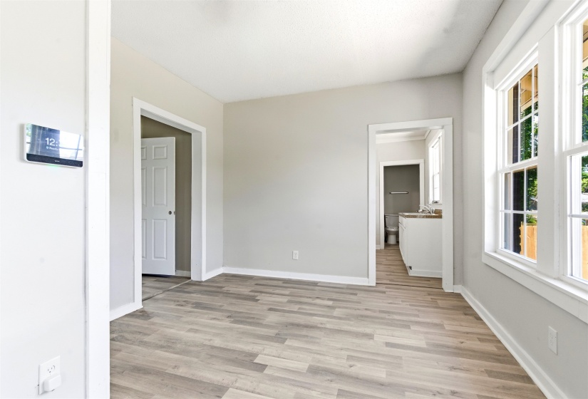1427 WILLETT ST, Memphis, Tennessee 38106, 2 Bedroom Bedrooms, 6 Room Rooms,2 BathroomBathrooms,Residential,For Sale,WILLETT,0,10221875
