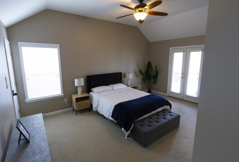 1226 ISLE BAY DR, Memphis, Tennessee 38103, 3 Bedrooms Bedrooms, 7 Rooms Rooms,2.1 BathroomsBathrooms,Rental Properties,For Sale,ISLE BAY,10221881