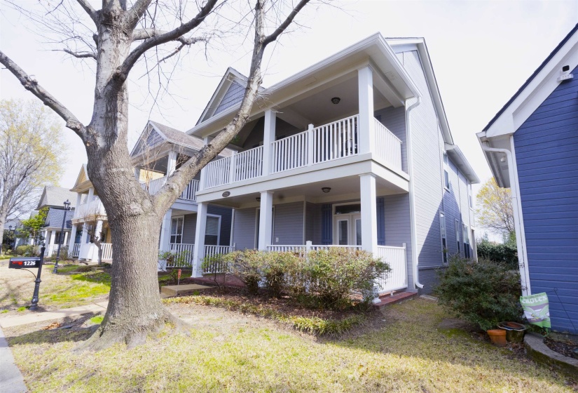 1226 ISLE BAY DR, Memphis, Tennessee 38103, 3 Bedrooms Bedrooms, 7 Rooms Rooms,2.1 BathroomsBathrooms,Rental Properties,For Sale,ISLE BAY,10221881