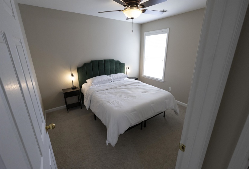 1226 ISLE BAY DR, Memphis, Tennessee 38103, 3 Bedrooms Bedrooms, 7 Rooms Rooms,2.1 BathroomsBathrooms,Rental Properties,For Sale,ISLE BAY,10221881