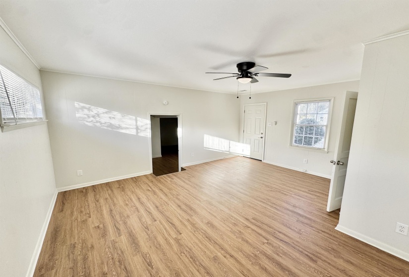 3880 SPOTTSWOOD AVE, Memphis, Tennessee 38111, 5 Bedroom Bedrooms, 7 Room Rooms,2 BathroomBathrooms,Rental Properties,For Sale,SPOTTSWOOD,0,10221906