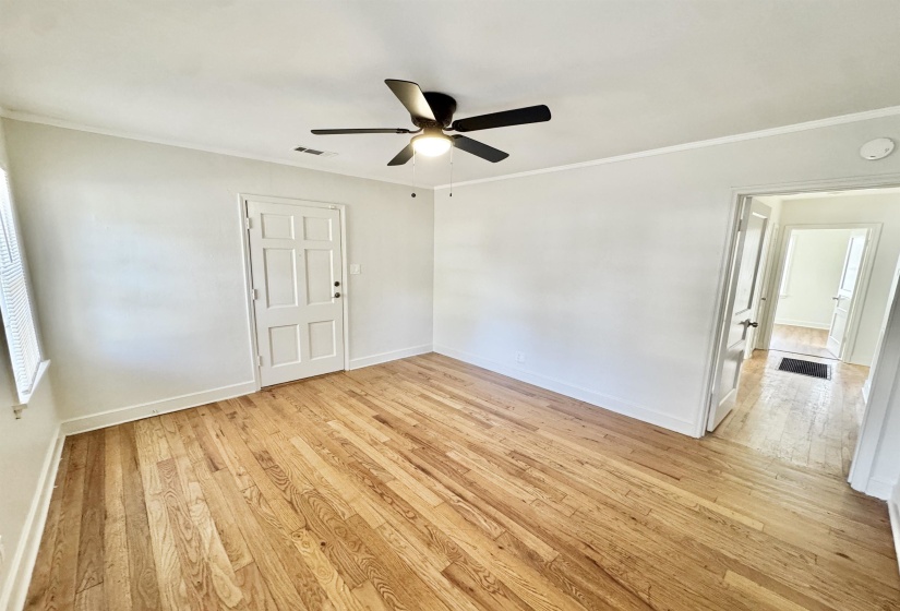 3880 SPOTTSWOOD AVE, Memphis, Tennessee 38111, 5 Bedroom Bedrooms, 7 Room Rooms,2 BathroomBathrooms,Rental Properties,For Sale,SPOTTSWOOD,0,10221906