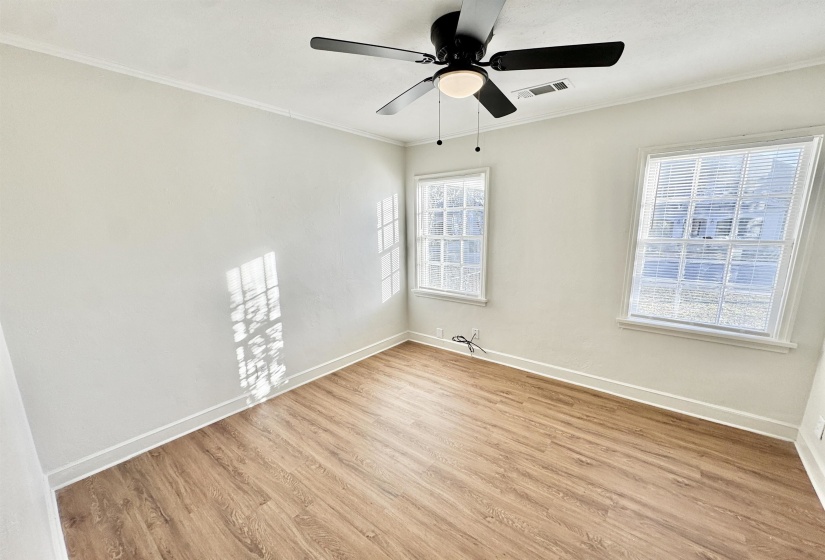 3880 SPOTTSWOOD AVE, Memphis, Tennessee 38111, 5 Bedroom Bedrooms, 7 Room Rooms,2 BathroomBathrooms,Rental Properties,For Sale,SPOTTSWOOD,0,10221906