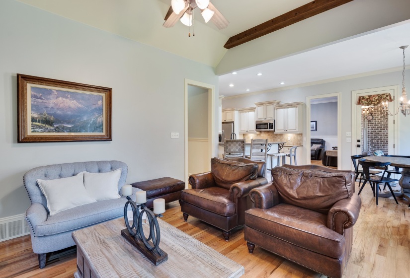 1178 IRWINS GATE DR, Collierville, Tennessee 38017, 4 Bedroom Bedrooms, 10 Room Rooms,3.1 BathroomBathrooms,Residential,For Sale,IRWINS GATE,0,10221420