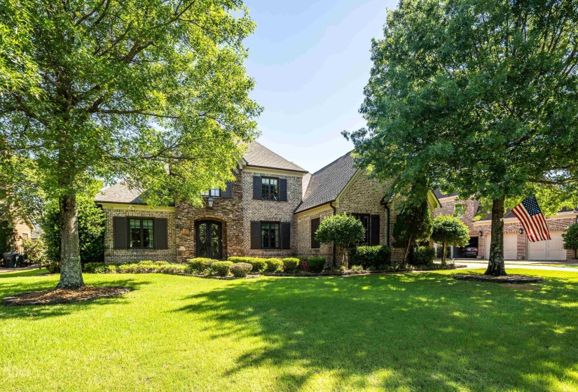 1178 IRWINS GATE DR, Collierville, Tennessee 38017, 4 Bedroom Bedrooms, 10 Room Rooms,3.1 BathroomBathrooms,Residential,For Sale,IRWINS GATE,0,10221420