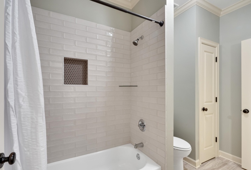 1178 IRWINS GATE DR, Collierville, Tennessee 38017, 4 Bedroom Bedrooms, 10 Room Rooms,3.1 BathroomBathrooms,Residential,For Sale,IRWINS GATE,0,10221420