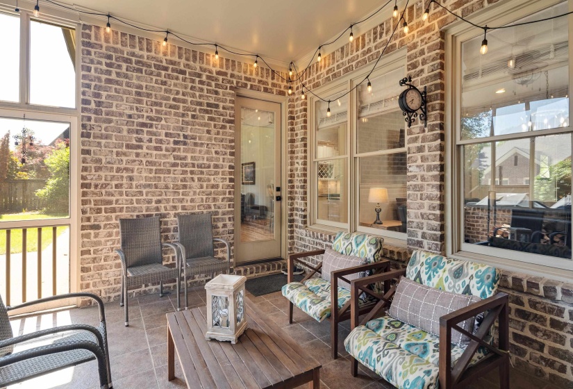 1178 IRWINS GATE DR, Collierville, Tennessee 38017, 4 Bedroom Bedrooms, 10 Room Rooms,3.1 BathroomBathrooms,Residential,For Sale,IRWINS GATE,0,10221420