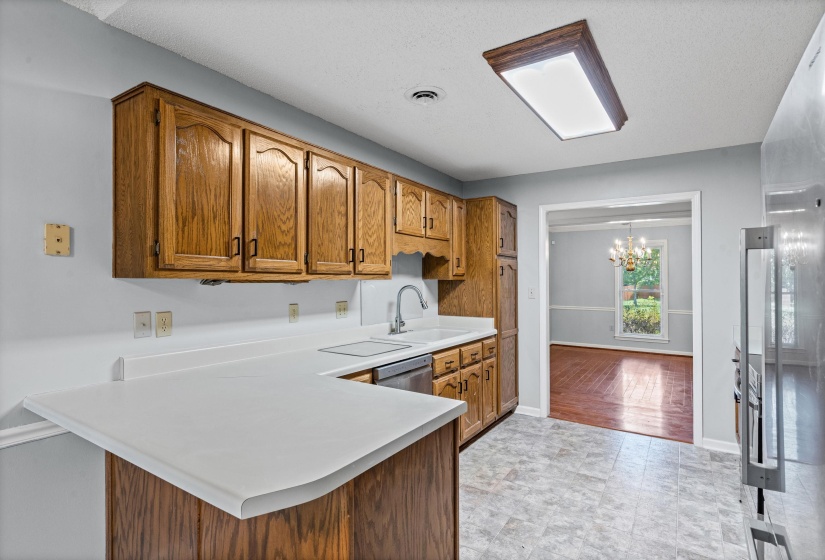 365 SCARLETTS WAY, Collierville, Tennessee 38017, 4 Bedroom Bedrooms, 7 Room Rooms,2 BathroomBathrooms,Residential,For Sale,SCARLETTS,0,10221903