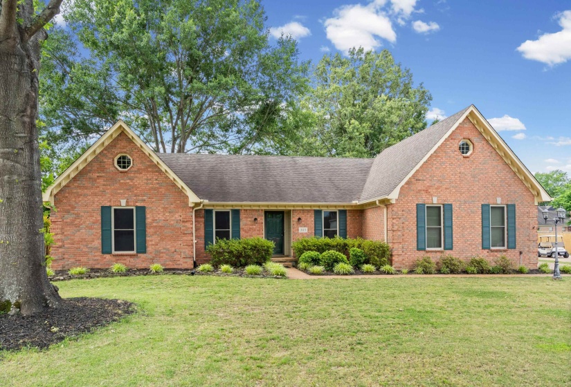 365 SCARLETTS WAY, Collierville, Tennessee 38017, 4 Bedroom Bedrooms, 7 Room Rooms,2 BathroomBathrooms,Residential,For Sale,SCARLETTS,0,10221903
