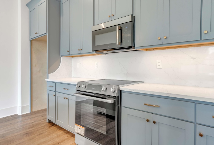 5478 END VILLAGE DR, Memphis, Tennessee 38119, 2 Bedroom Bedrooms, 4 Room Rooms,2.1 BathroomBathrooms,Residential,For Sale,END VILLAGE,0,10221927