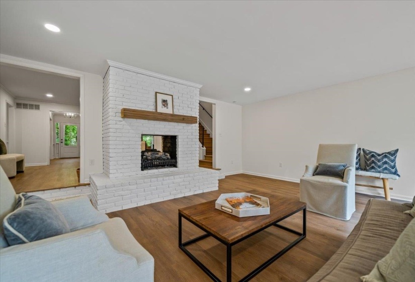 2162 KIMBROUGH WOODS PL, Germantown, Tennessee 38139, 4 Bedrooms Bedrooms, 10 Rooms Rooms,3.1 BathroomsBathrooms,Residential,For Sale,KIMBROUGH WOODS,10221930