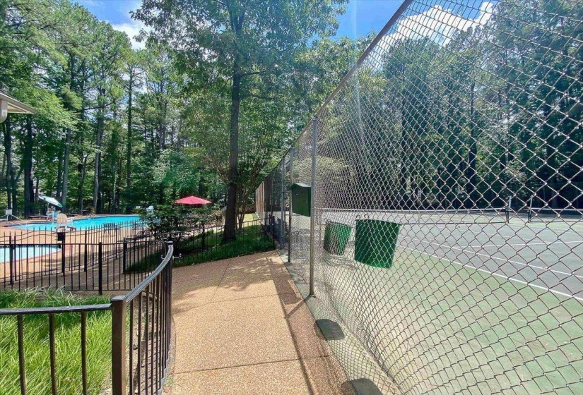 2162 KIMBROUGH WOODS PL, Germantown, Tennessee 38139, 4 Bedrooms Bedrooms, 10 Rooms Rooms,3.1 BathroomsBathrooms,Residential,For Sale,KIMBROUGH WOODS,10221930