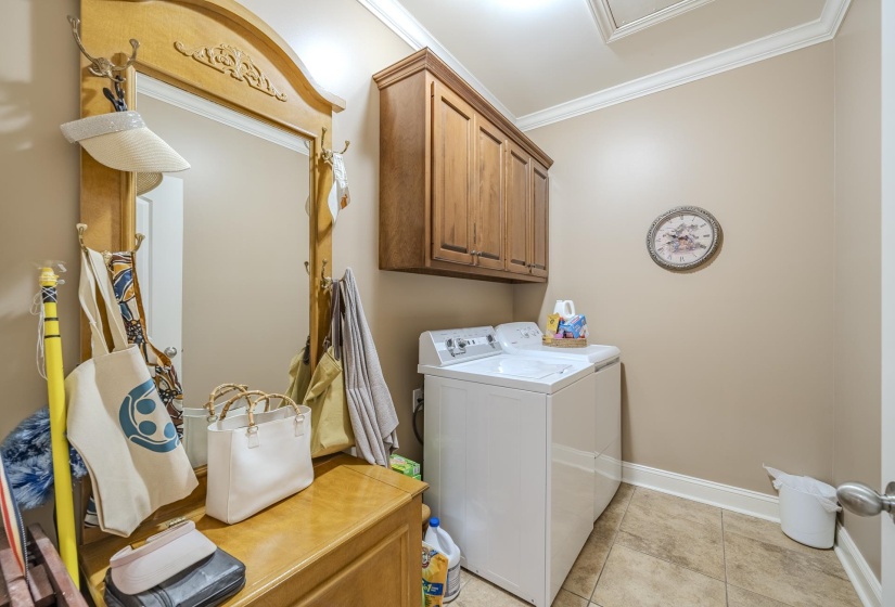 670 BOWEN DR, Savannah, Tennessee 38372, 4 Bedrooms Bedrooms, 12 Rooms Rooms,3 BathroomsBathrooms,Residential,For Sale,BOWEN,10221932