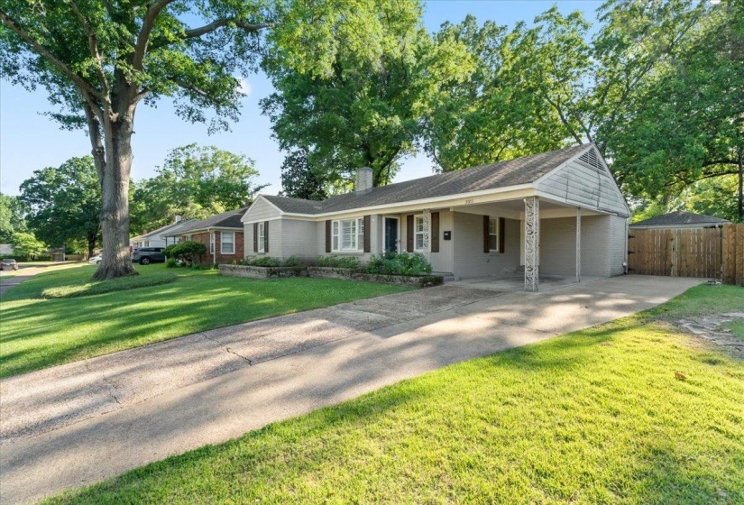325 PEG LN, Memphis, Tennessee 38117, 3 Bedrooms Bedrooms, 6 Rooms Rooms,2 BathroomsBathrooms,Residential,For Sale,PEG,10221937