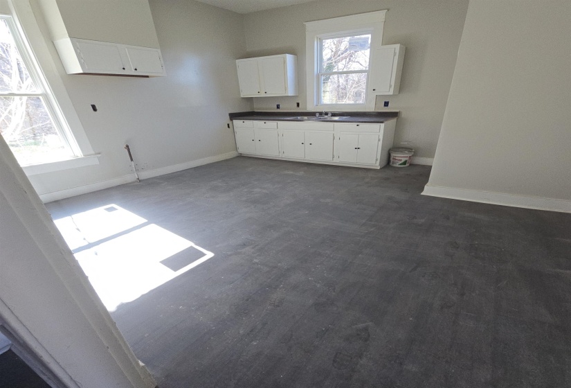 385 WALKER AVE, Memphis, Tennessee 38126, 3 Bedrooms Bedrooms, 6 Rooms Rooms,1 BathroomBathrooms,Residential,For Sale,WALKER,10221938