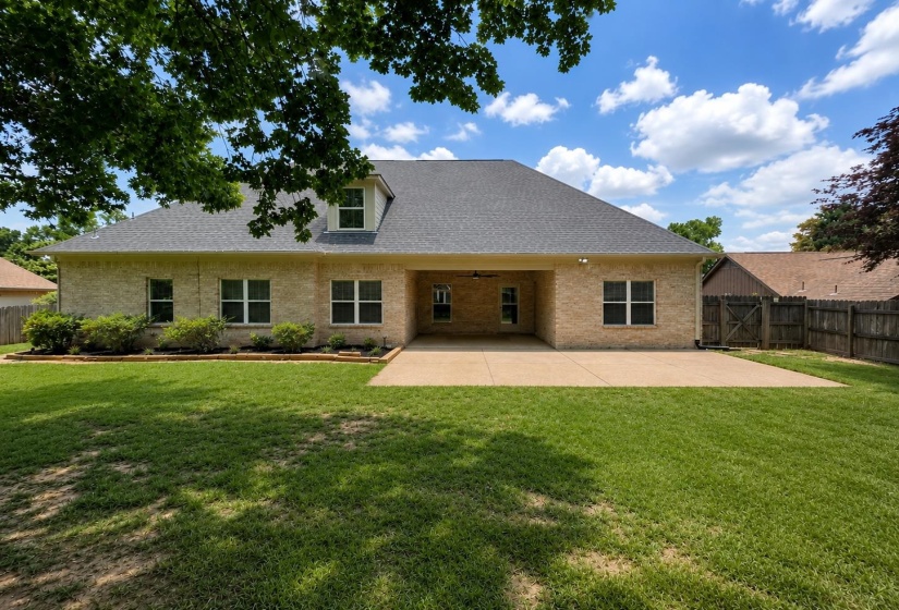 3015 BRAMBLEBUSH LN, Lakeland, Tennessee 38002, 5 Bedroom Bedrooms, 11 Room Rooms,3.1 BathroomBathrooms,Residential,For Sale,BRAMBLEBUSH,0,10221942