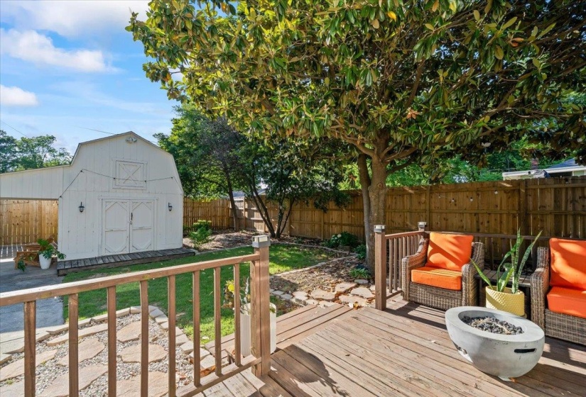 735 DICKINSON ST, Memphis, Tennessee 38107, 4 Bedrooms Bedrooms, 8 Rooms Rooms,2 BathroomsBathrooms,Residential,For Sale,DICKINSON,10221944