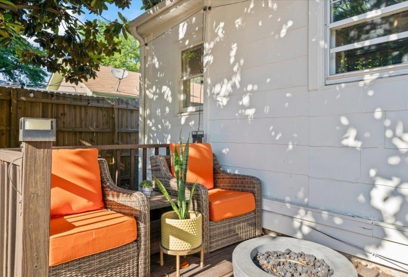 735 DICKINSON ST, Memphis, Tennessee 38107, 4 Bedrooms Bedrooms, 8 Rooms Rooms,2 BathroomsBathrooms,Residential,For Sale,DICKINSON,10221944
