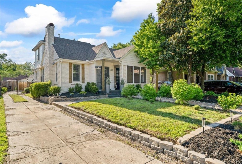 735 DICKINSON ST, Memphis, Tennessee 38107, 4 Bedrooms Bedrooms, 8 Rooms Rooms,2 BathroomsBathrooms,Residential,For Sale,DICKINSON,10221944