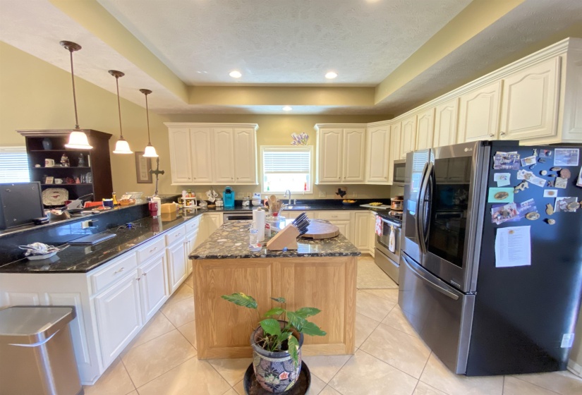 745 GREENBRIAR LN, Adamsville, Tennessee 38310, 4 Bedrooms Bedrooms, 6 Rooms Rooms,3.1 BathroomsBathrooms,Residential,For Sale,GREENBRIAR,10221945
