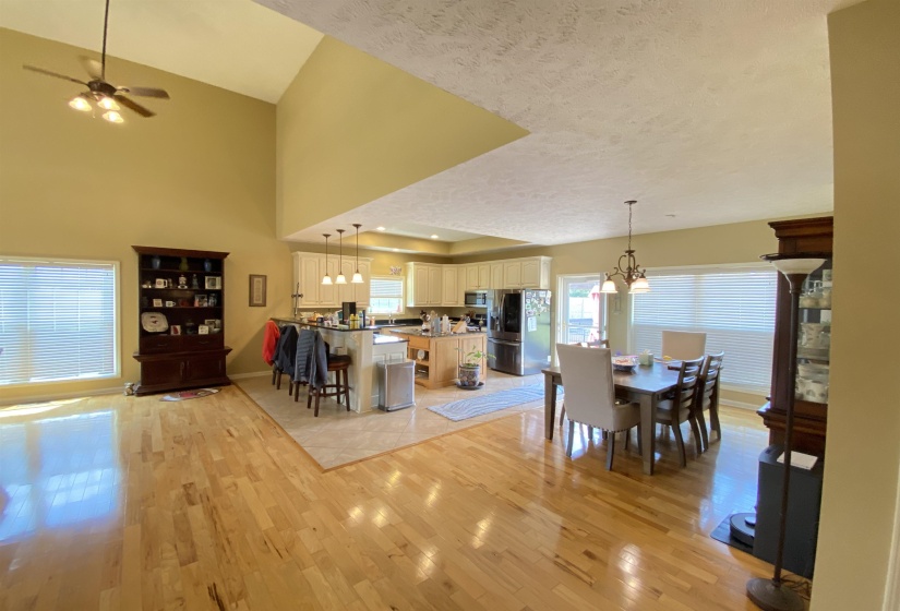 745 GREENBRIAR LN, Adamsville, Tennessee 38310, 4 Bedrooms Bedrooms, 6 Rooms Rooms,3.1 BathroomsBathrooms,Residential,For Sale,GREENBRIAR,10221945