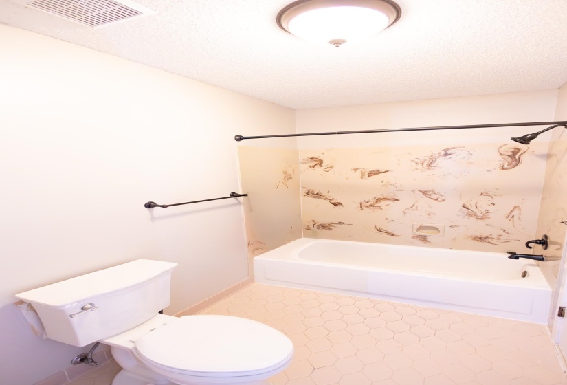 2485 STRATFIELD DR ST, Germantown, Tennessee 38139, 4 Bedroom Bedrooms, 8 Room Rooms,2.1 BathroomBathrooms,Residential,For Sale,STRATFIELD DR,0,10221430