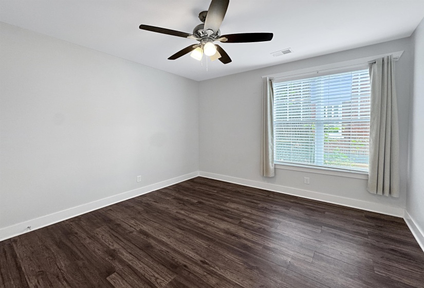 1805 GLENVIEW AVE, Memphis, Tennessee 38114, 3 Bedrooms Bedrooms, 6 Rooms Rooms,2.1 BathroomsBathrooms,Residential,For Sale,GLENVIEW,10221956