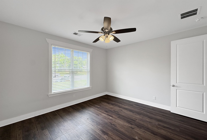 1805 GLENVIEW AVE, Memphis, Tennessee 38114, 3 Bedrooms Bedrooms, 6 Rooms Rooms,2.1 BathroomsBathrooms,Residential,For Sale,GLENVIEW,10221956