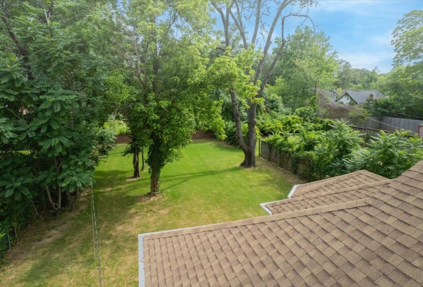 1805 GLENVIEW AVE, Memphis, Tennessee 38114, 3 Bedrooms Bedrooms, 6 Rooms Rooms,2.1 BathroomsBathrooms,Residential,For Sale,GLENVIEW,10221956