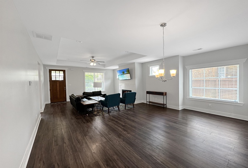 1805 GLENVIEW AVE, Memphis, Tennessee 38114, 3 Bedrooms Bedrooms, 6 Rooms Rooms,2.1 BathroomsBathrooms,Residential,For Sale,GLENVIEW,10221956