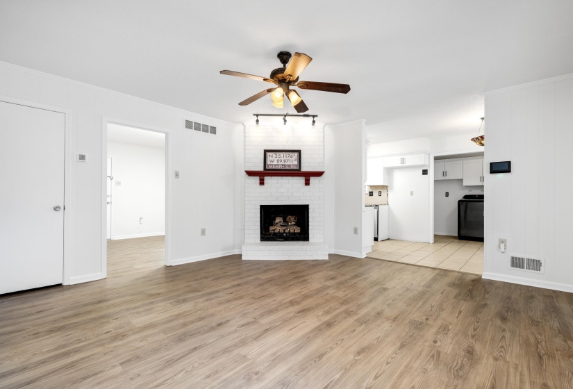 7015 CANEHILL LN, Bartlett, Tennessee 38135, 3 Bedrooms Bedrooms, 8 Rooms Rooms,2 BathroomsBathrooms,Residential,For Sale,CANEHILL,10221959