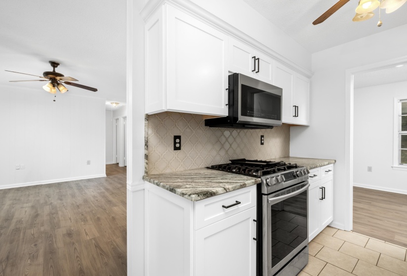 7015 CANEHILL LN, Bartlett, Tennessee 38135, 3 Bedrooms Bedrooms, 8 Rooms Rooms,2 BathroomsBathrooms,Residential,For Sale,CANEHILL,10221959