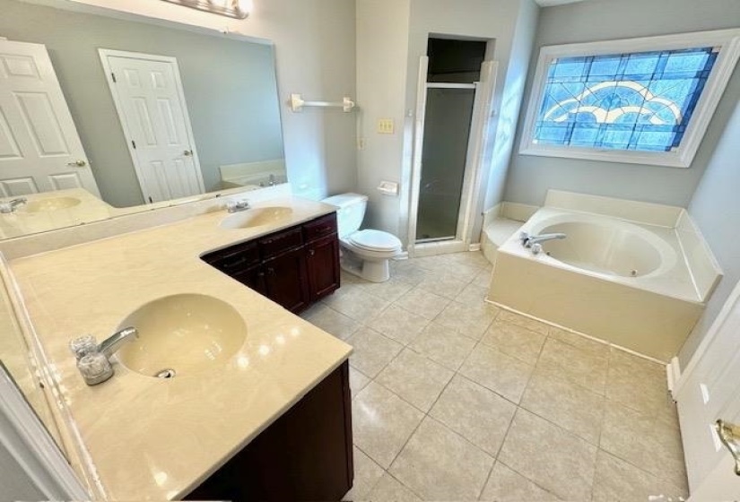 8289 TIMBER CREEK DR, Memphis, Tennessee 38018, 4 Bedroom Bedrooms, 7 Room Rooms,2.1 BathroomBathrooms,Residential,For Sale,TIMBER CREEK,0,10221962