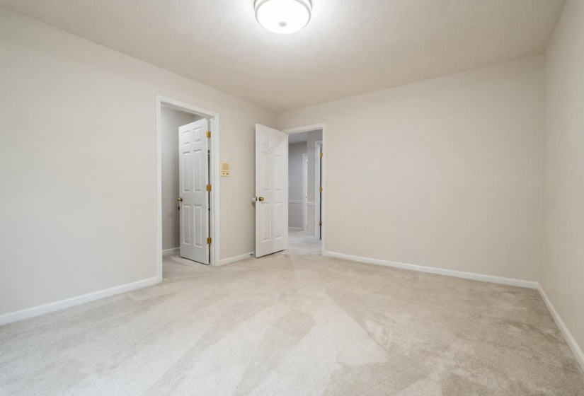 2063 DALKEITH DR, Germantown, Tennessee 38139, 4 Bedroom Bedrooms, 8 Room Rooms,2.1 BathroomBathrooms,Residential,For Sale,DALKEITH,0,10221974