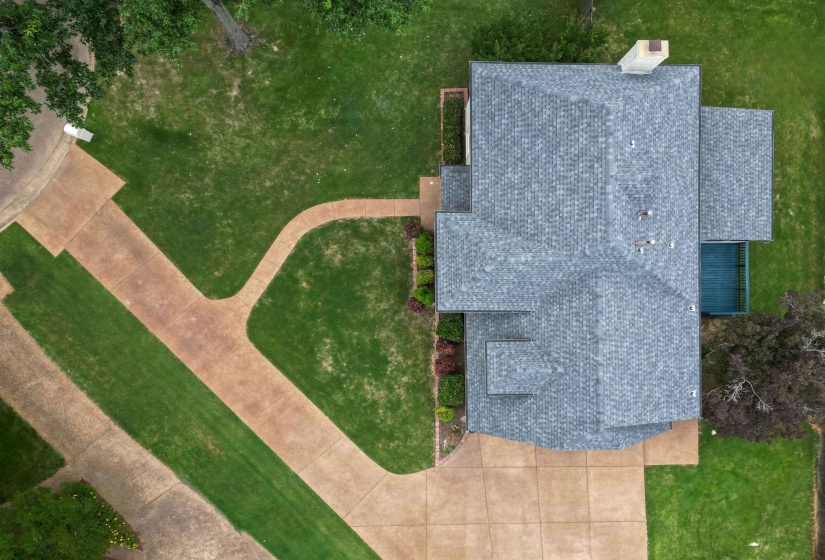 2063 DALKEITH DR, Germantown, Tennessee 38139, 4 Bedroom Bedrooms, 8 Room Rooms,2.1 BathroomBathrooms,Residential,For Sale,DALKEITH,0,10221974