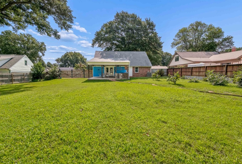 757 JOE DR, Collierville, Tennessee 38017, 4 Bedroom Bedrooms, 6 Room Rooms,2 BathroomBathrooms,Residential,For Sale,JOE,0,10221976