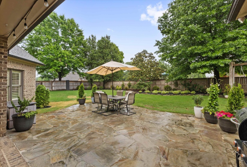 1644 BRACKENSHIRE LN, Collierville, Tennessee 38017, 5 Bedroom Bedrooms, 10 Room Rooms,4.1 BathroomBathrooms,Residential,For Sale,BRACKENSHIRE,0,10221978