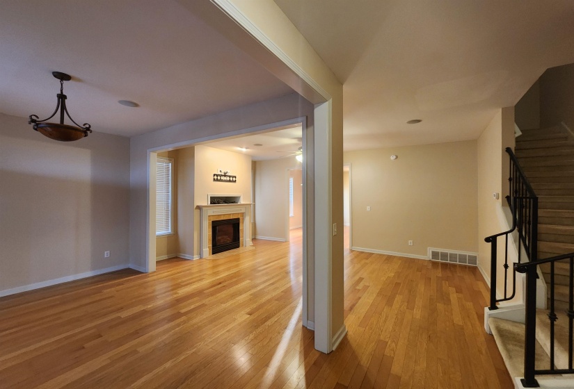 1459 DOWN RIVER DR, Memphis, Tennessee 38103, 3 Bedrooms Bedrooms, 6 Rooms Rooms,2.1 BathroomsBathrooms,Rental Properties,For Sale,DOWN RIVER,10221985