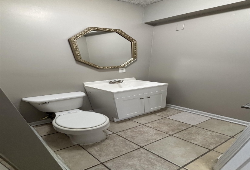 5022 BYRON RD, Memphis, Tennessee 38122, 2 Bedrooms Bedrooms, 6 Rooms Rooms,2 BathroomsBathrooms,Rental Properties,For Sale,BYRON,10221992