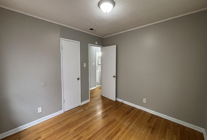 5022 BYRON RD, Memphis, Tennessee 38122, 2 Bedrooms Bedrooms, 6 Rooms Rooms,2 BathroomsBathrooms,Rental Properties,For Sale,BYRON,10221992
