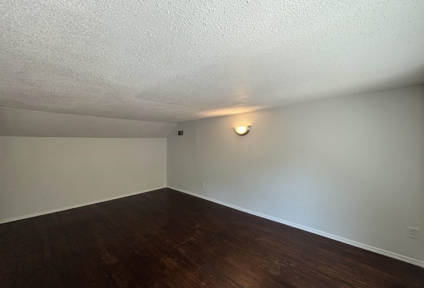 378 HIGHLAND ST, Memphis, Tennessee 38122, 4 Bedrooms Bedrooms, 4 Rooms Rooms,2 BathroomsBathrooms,Rental Properties,For Sale,HIGHLAND,10222013