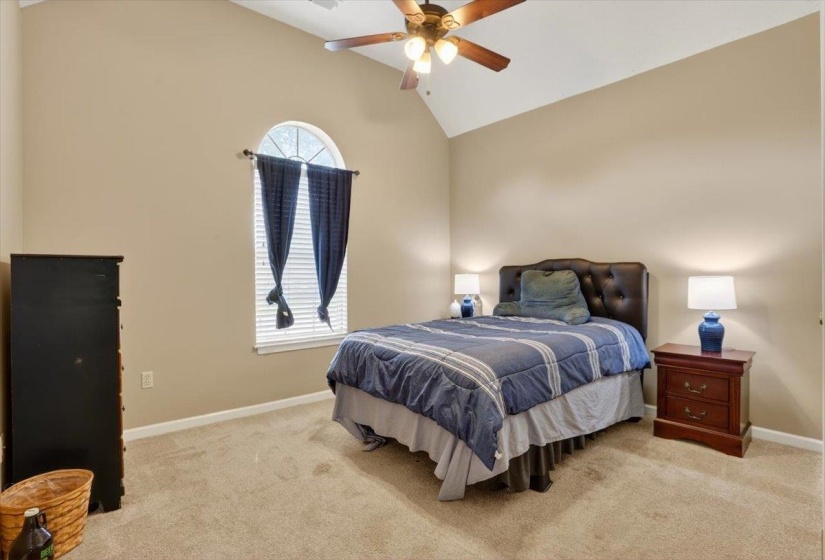 6220 DAYBREAK DR, Bartlett, Tennessee 38135, 3 Bedroom Bedrooms, 9 Room Rooms,2.1 BathroomBathrooms,Residential,For Sale,DAYBREAK,0,10219407
