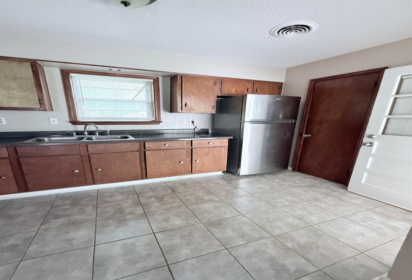2077 WILLOW WOOD AVE, Memphis, Tennessee 38127, 3 Bedroom Bedrooms, 5 Room Rooms,1.1 BathroomBathrooms,Residential,For Sale,WILLOW WOOD,0,10221995