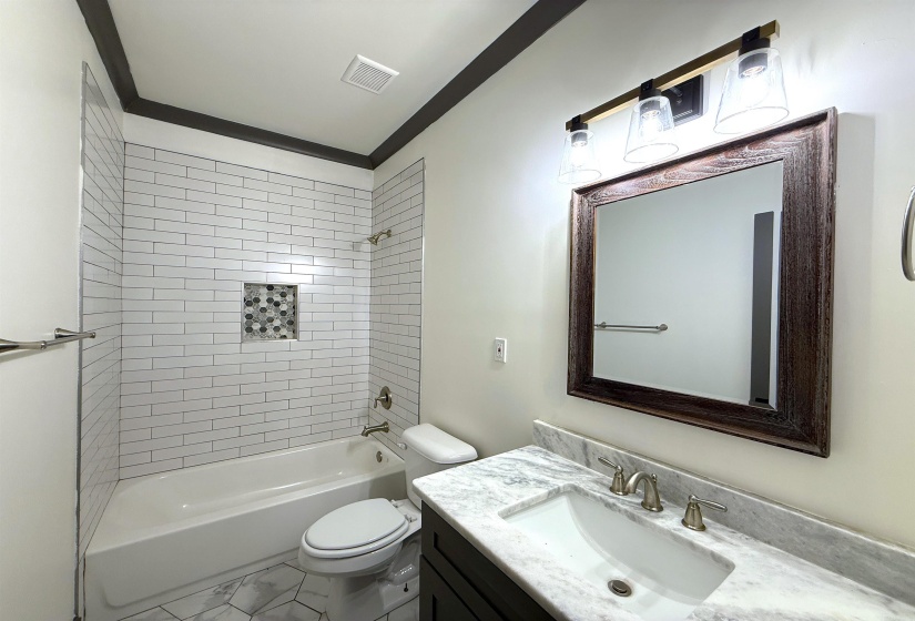 4948 WILBURN AVE, Memphis, Tennessee 38117, 4 Bedroom Bedrooms, 8 Room Rooms,2 BathroomBathrooms,Residential,For Sale,WILBURN,0,10221998