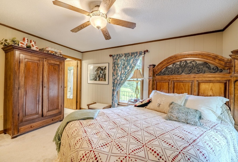 13410 64 HWY, Savannah, Tennessee 38372, 4 Bedrooms Bedrooms, 11 Rooms Rooms,3 BathroomsBathrooms,Residential,For Sale,64,10222001