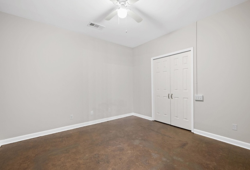 2277 UNION AVE, Memphis, Tennessee 38104, 3 Bedrooms Bedrooms, 6 Rooms Rooms,2 BathroomsBathrooms,Residential,For Sale,UNION,10222003