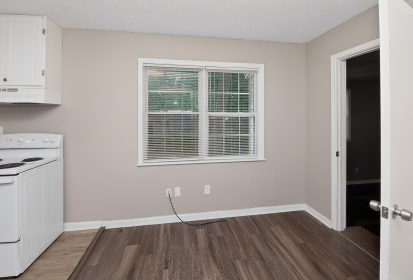 3837 VOLTAIRE AVE, Memphis, Tennessee 38128, 3 Bedroom Bedrooms, 6 Room Rooms,2 BathroomBathrooms,Residential,For Sale,VOLTAIRE,0,10222008
