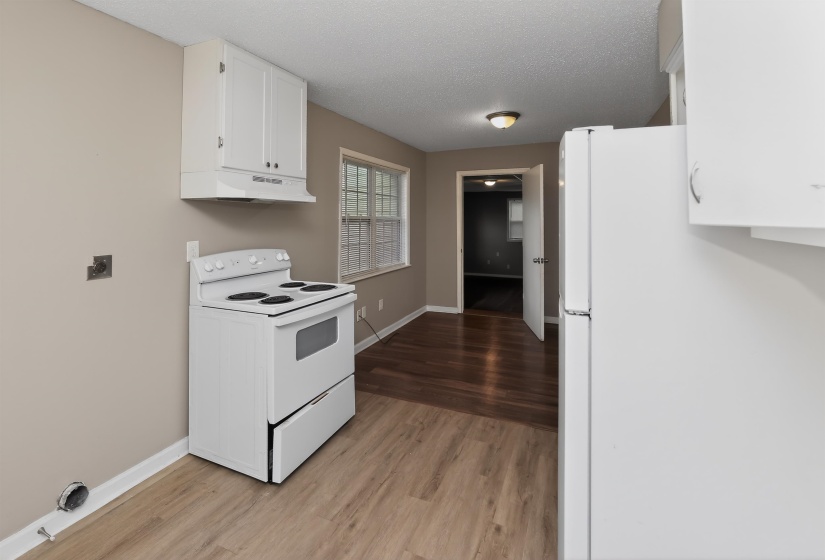 3837 VOLTAIRE AVE, Memphis, Tennessee 38128, 3 Bedroom Bedrooms, 6 Room Rooms,2 BathroomBathrooms,Residential,For Sale,VOLTAIRE,0,10222008