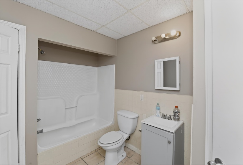 3837 VOLTAIRE AVE, Memphis, Tennessee 38128, 3 Bedroom Bedrooms, 6 Room Rooms,2 BathroomBathrooms,Residential,For Sale,VOLTAIRE,0,10222008